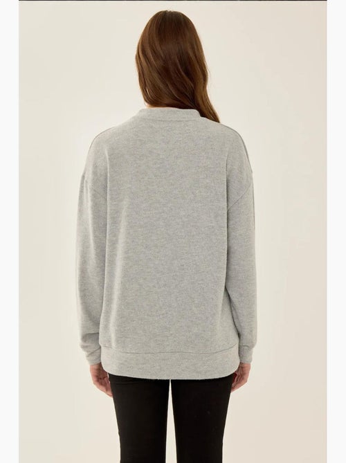 Maglione basic dalla vestibilità rilassata hiccup - Kiabi Maglione basic dalla vestibilità rilassata hiccup - Kiabi