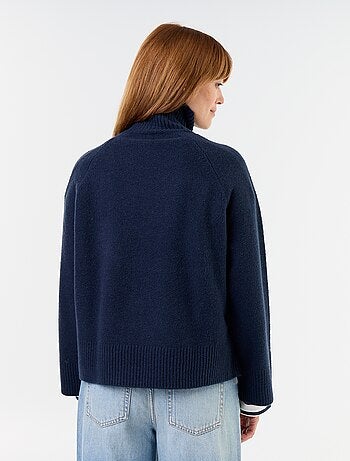 Maglione caldo a collo alto