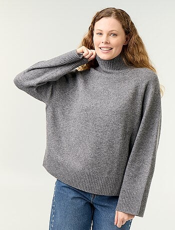 Maglione caldo a collo alto