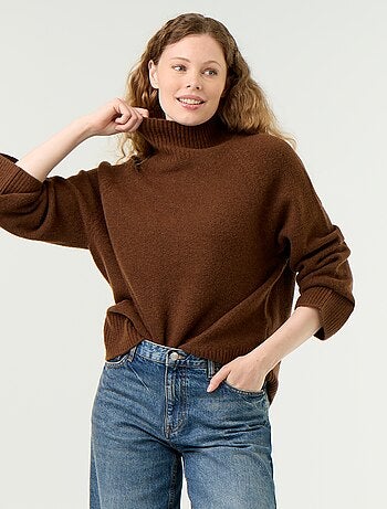 Maglione caldo a collo alto