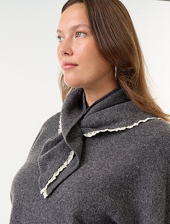 Maglione collo rotondo maniche ampie con foulard abbinato