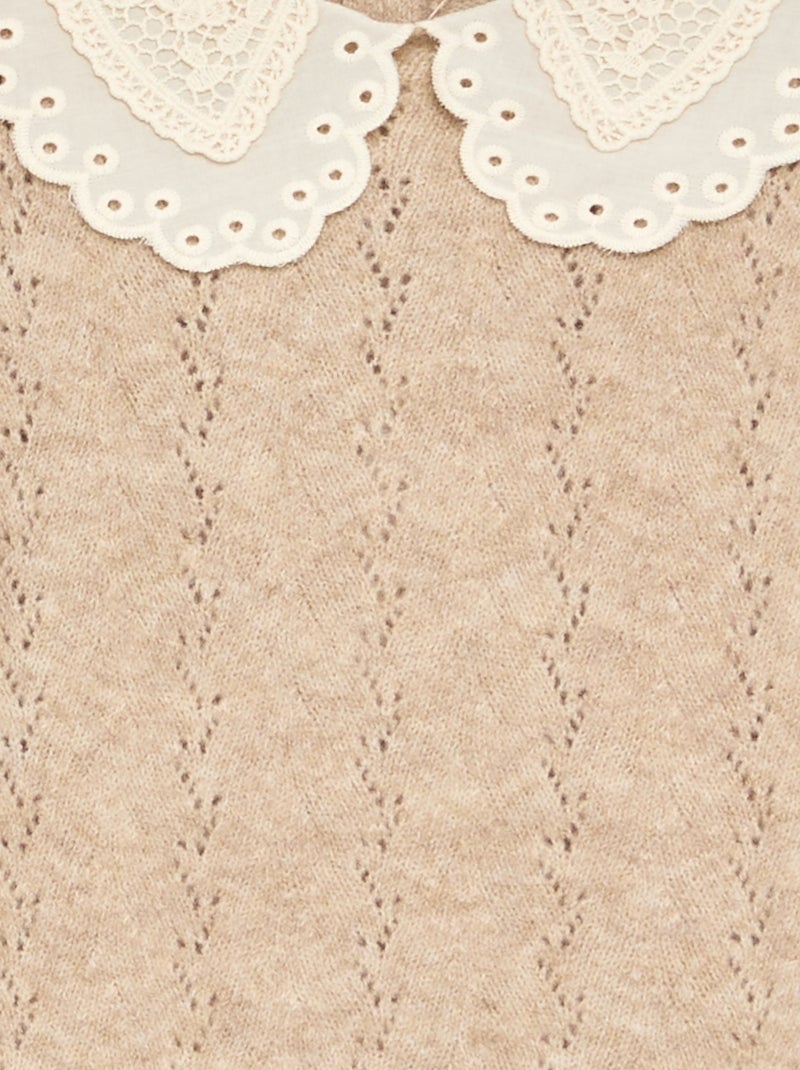 Maglione con ampio collo ricamato fantasia Beige - Kiabi