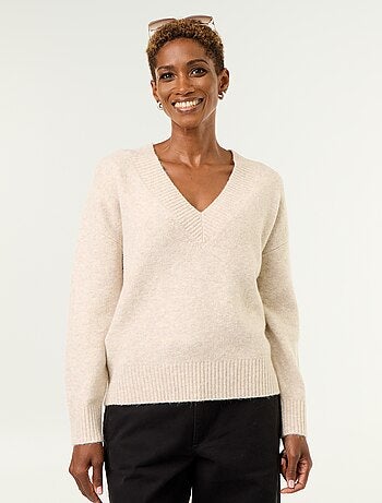 Maglione con ampio scollo a V in maglia a coste