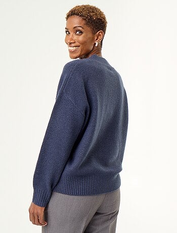 Maglione con ampio scollo a V in maglia a coste