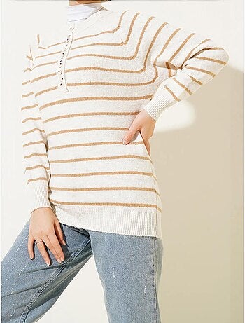 Maglione con bottoni bdart