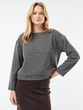 Maglia con bottoni decorativi dorati sulla spalla