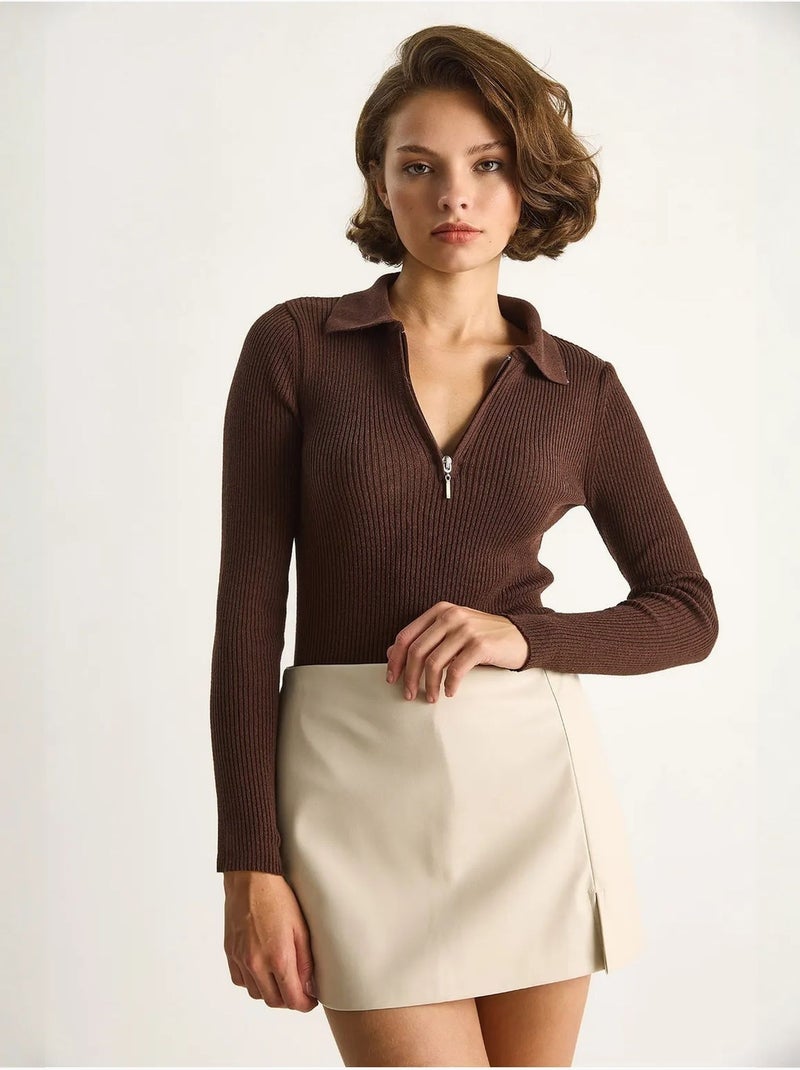 Maglione con colletto con zip lucci Marrone scuro - Kiabi