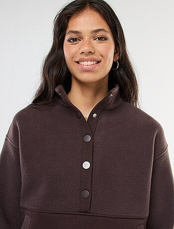 Maglione con collo a lupetto in materiale effetto montone