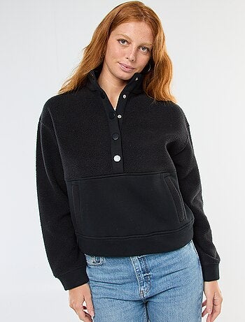 Maglione con collo a lupetto in materiale effetto montone