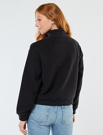 Maglione con collo a lupetto in materiale effetto montone