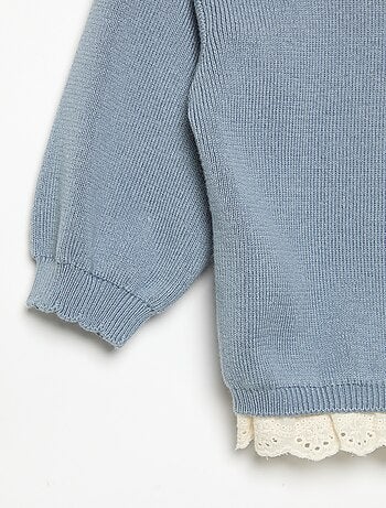 Maglione con collo fantasia in pizzo sangallo