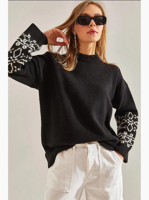 Maglione con maniche a fantasia lucci - Kiabi
