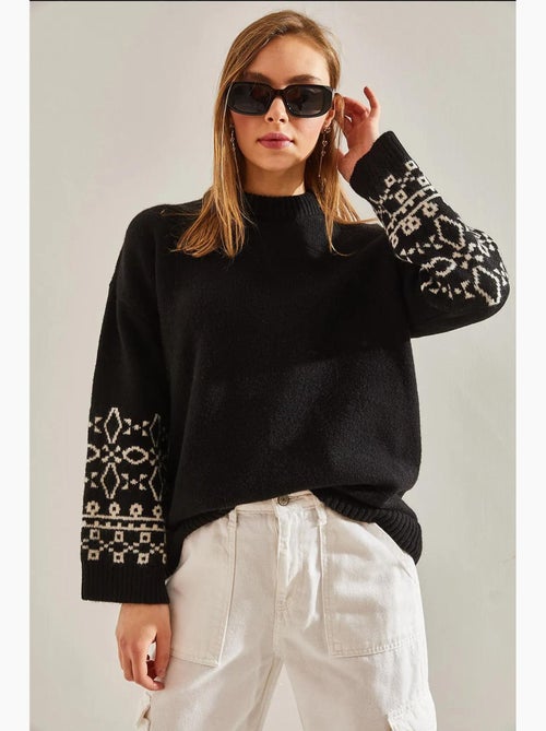 Maglione con maniche a fantasia lucci - Kiabi