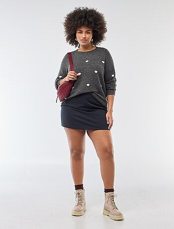 Maglione con motivo cuori 'Vero Moda Curve'