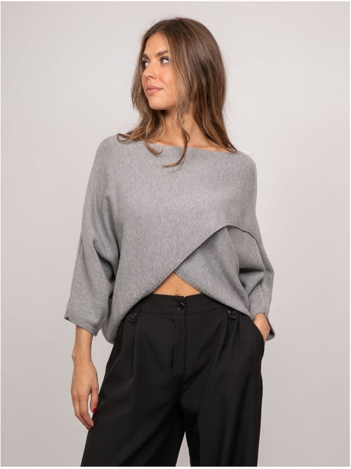 Maglione corto con fondo incrociato e maniche a pipistrello kendy - Kiabi Maglione corto con fondo incrociato e maniche a pipistrello kendy - Kiabi