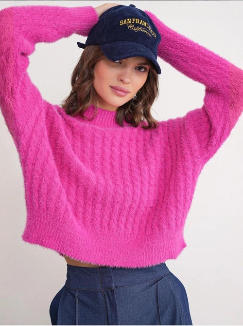 Maglione corto con motivo a trecce mixray - Kiabi Maglione corto con motivo a trecce mixray - Kiabi