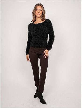 Maglione corto in maglia pelosa con scollo ampio kynaelle