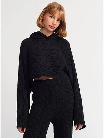Maglione corto oversize a trecce con cappuccio