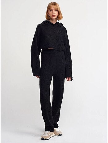 Maglione corto oversize a trecce con cappuccio