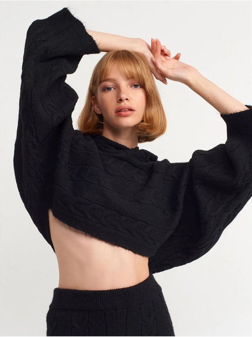 Maglione corto oversize a trecce con cappuccio - Kiabi Maglione corto oversize a trecce con cappuccio - Kiabi