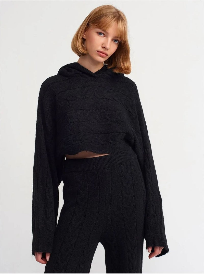 Maglione corto oversize a trecce con cappuccio Nero - Kiabi