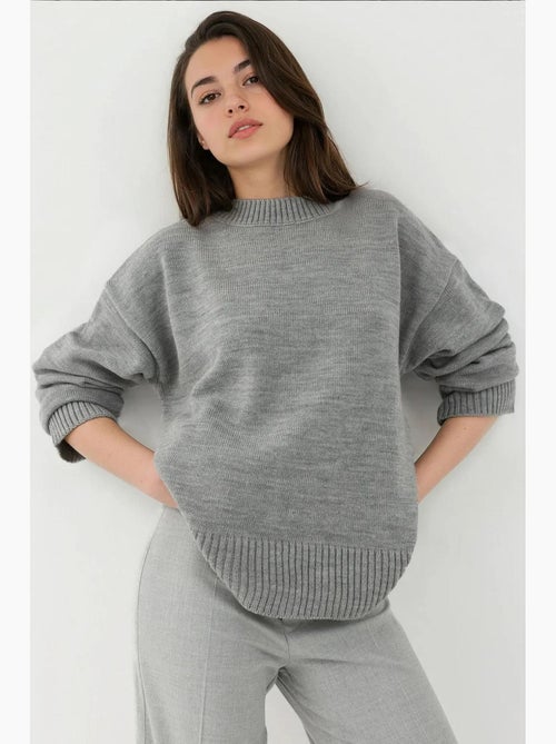 Maglione cozy con girocollo hiccup - Kiabi Maglione cozy con girocollo hiccup - Kiabi