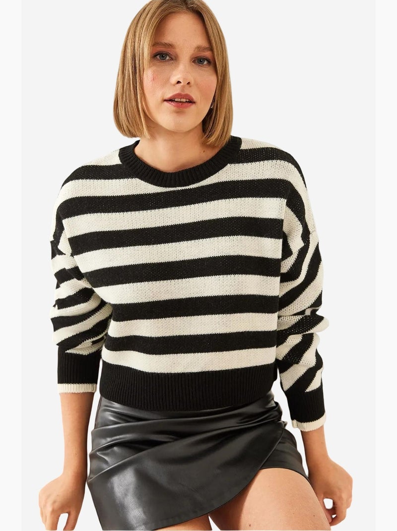 Maglione cropped a righe oversize lucci Avorio/Nero - Kiabi