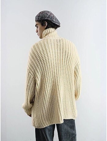 Maglione dolcevita oversize a coste con chiusura a bottoni giesto