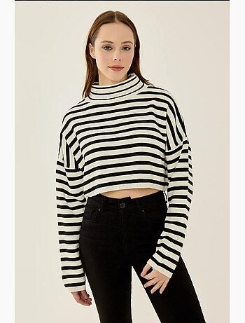 Maglione dolcevita oversize corto a righe hiccup
