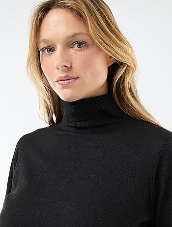 Maglione a collo alto tinta unita