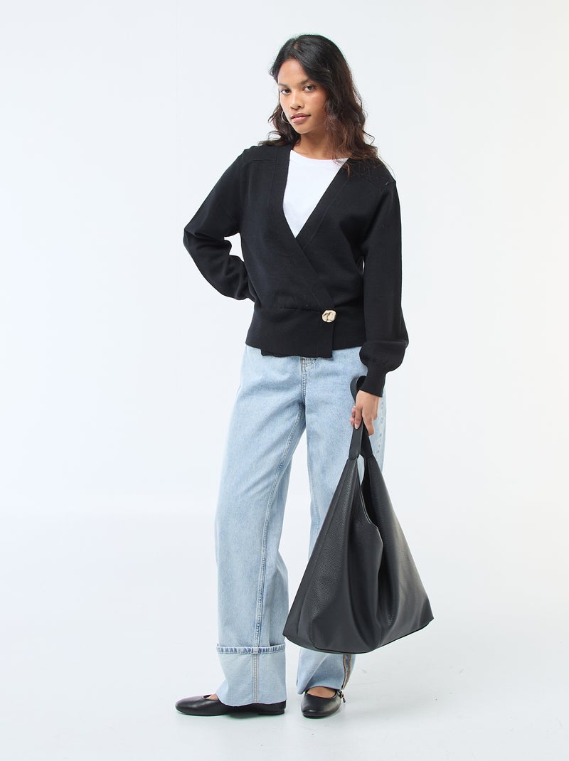 Maglione effetto cardigan incrociato con bottone dorato Nero - Kiabi