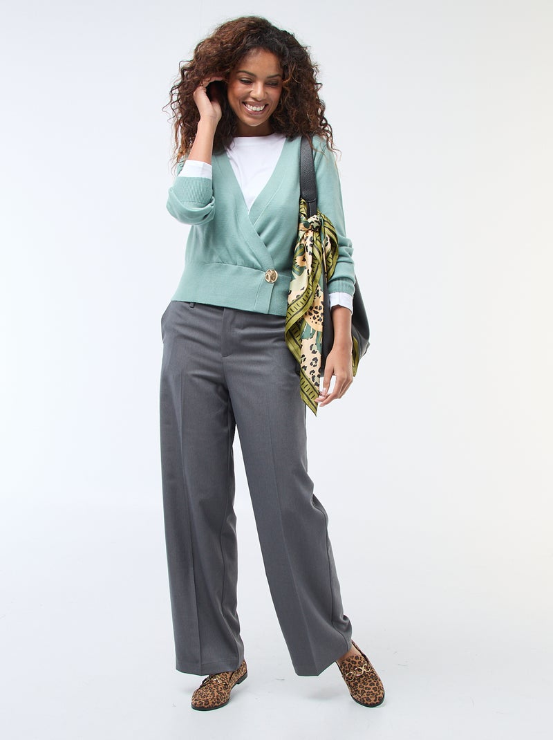Maglione effetto cardigan incrociato con bottone dorato Verde - Kiabi
