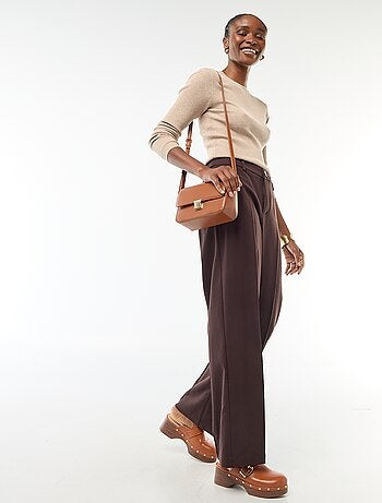 Maglione a girocollo in costina unita