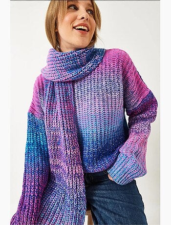 Maglione girocollo in maglia con sciarpa lucci