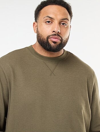 Maglione in maglia a coste con collo rotondo