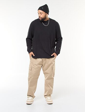 Maglione in maglia a coste con collo rotondo