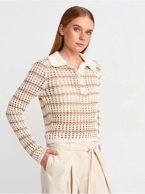Maglione in maglia a righe con colletto polo e bottoni dilvin - Kiabi Maglione in maglia a righe con colletto polo e bottoni dilvin - Kiabi