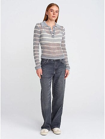 Maglione in maglia a righe con colletto polo e bottoni