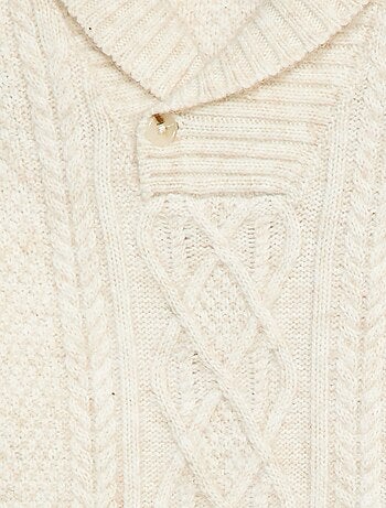 Maglione in maglia a trecce con collo sciallato