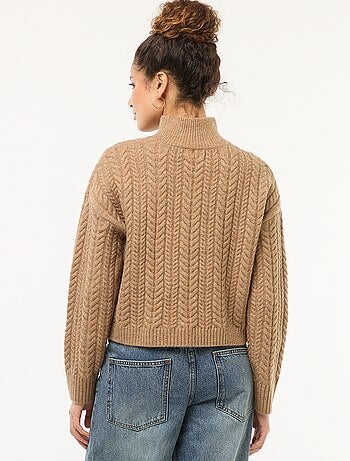 Maglione in maglia a trecce e collo alto