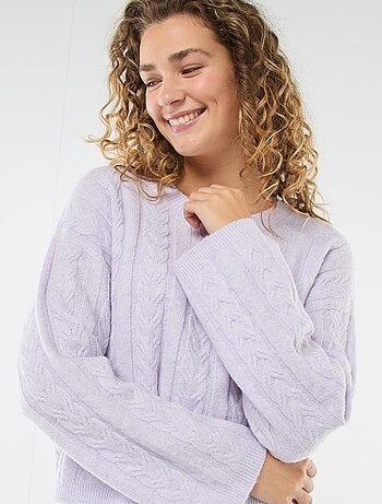 Maglione in maglia a trecce