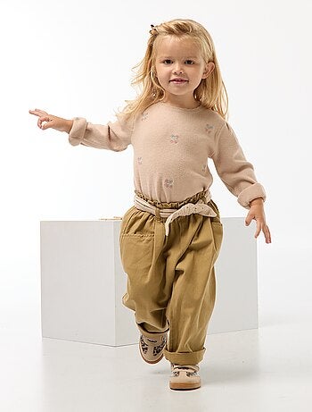 Maglione in maglia compatta con ricami