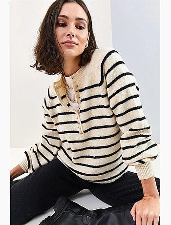 Maglione in maglia con colletto a bottoni lucci