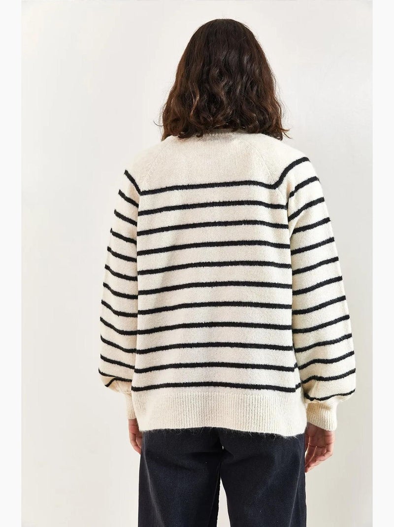 Maglione in maglia con colletto a bottoni lucci Avorio - Kiabi