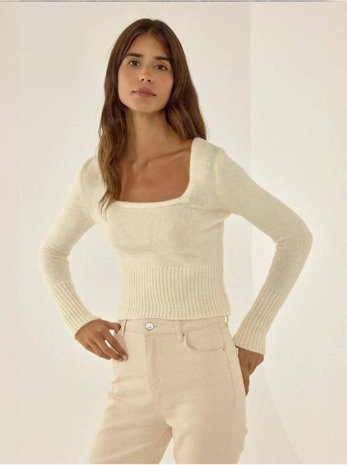 Maglione in maglia con colletto quadrato e dettaglio a coste - Kiabi Maglione in maglia con colletto quadrato e dettaglio a coste - Kiabi