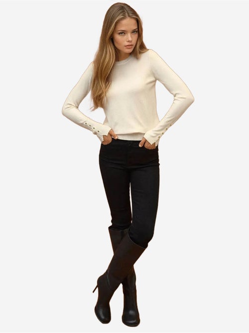 Maglione in maglia con girocollo e dettagli con bottoni hiccup - Kiabi Maglione in maglia con girocollo e dettagli con bottoni hiccup - Kiabi