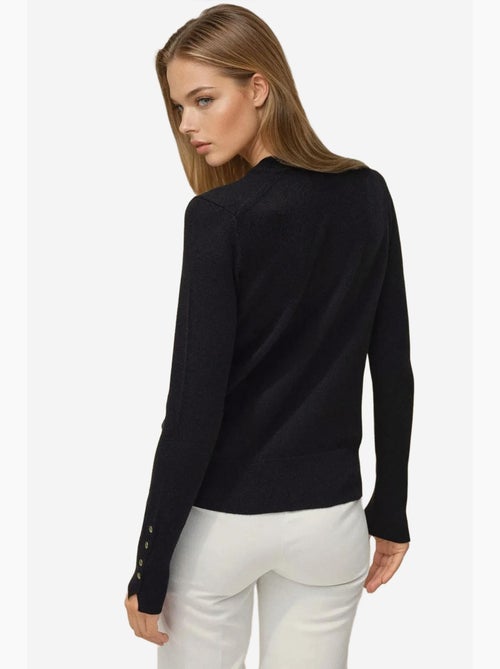 Maglione in maglia con girocollo e dettagli con bottoni hiccup - Kiabi Maglione in maglia con girocollo e dettagli con bottoni hiccup - Kiabi