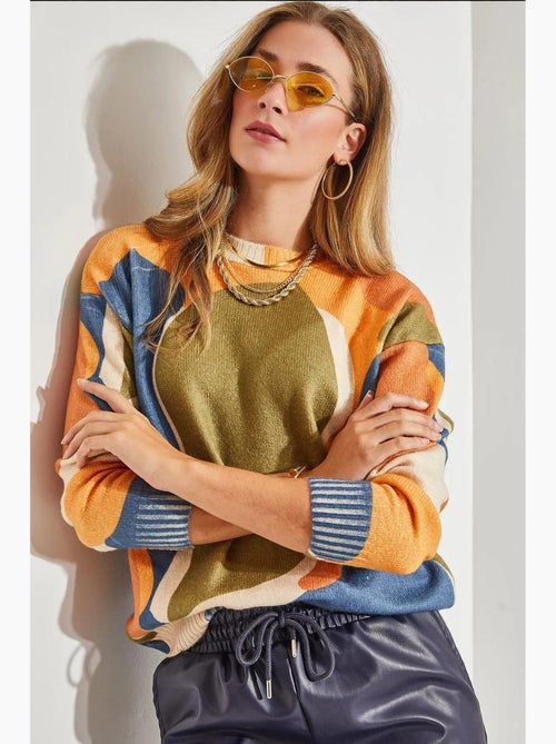 Maglione in maglia con motivo e girocollo lucci - Kiabi Maglione in maglia con motivo e girocollo lucci - Kiabi
