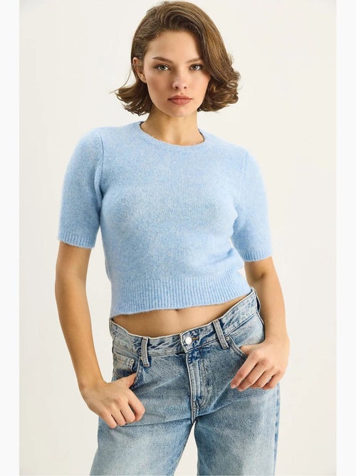 Maglione in maglia cropped a girocollo con maniche corte lucci - Kiabi