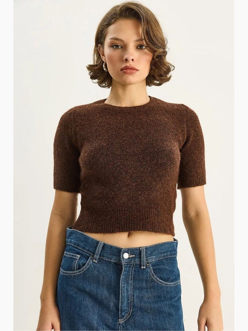 Maglione in maglia cropped a girocollo con maniche corte lucci - Kiabi